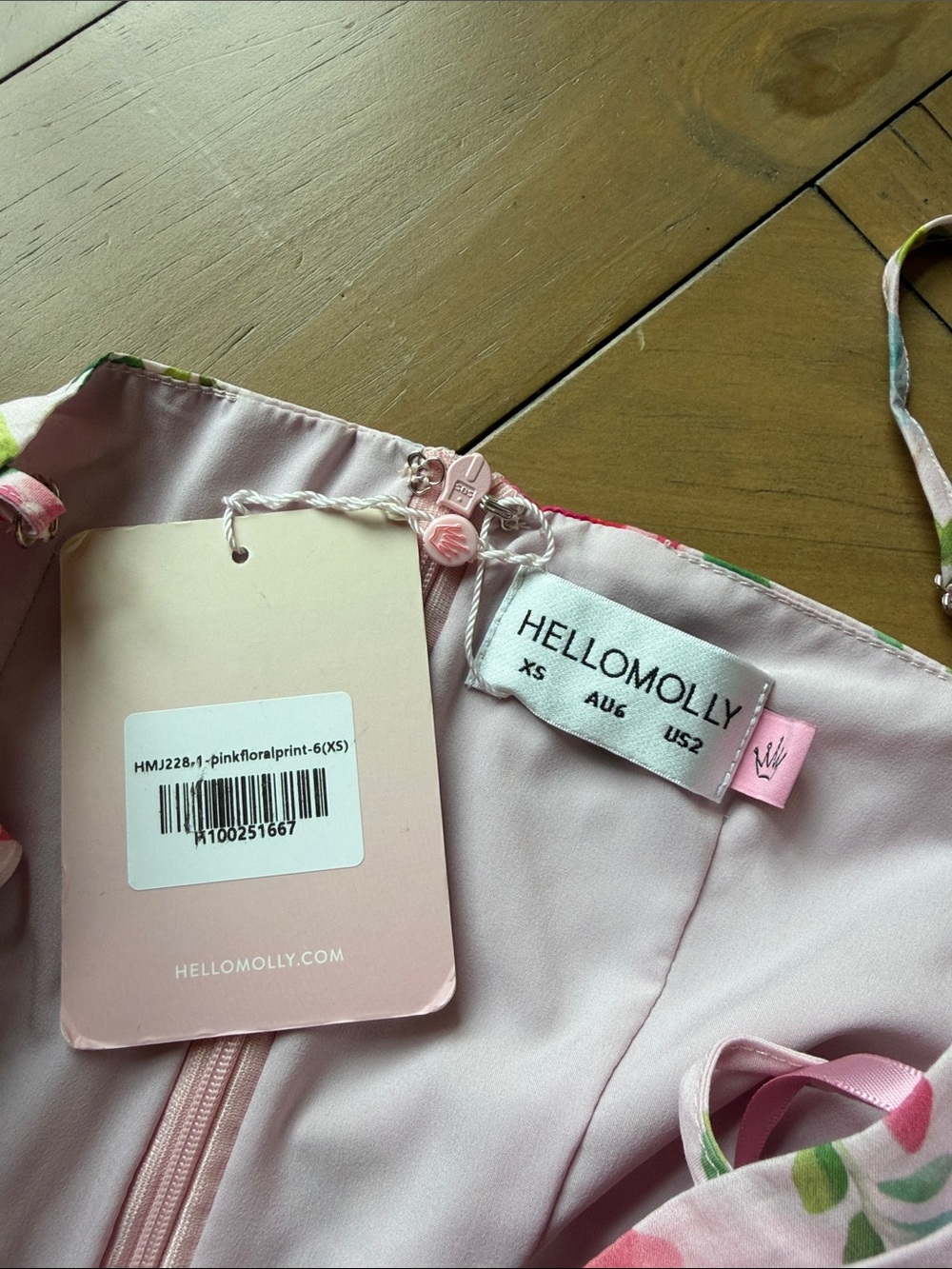 Hello Molly Pink Floral Mini Dress with tie front and cut out - Picture 5 of 7